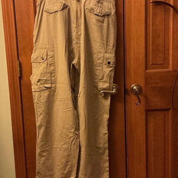 Polo Ralph Lauren Men's Khaki Cargo Pants - Picture 2 of 11